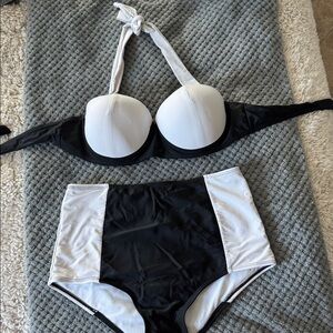 Elegant Black and White Bikini Set